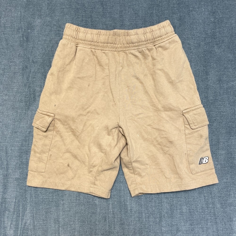 New Balance Sweat Shorts Boys Medium Beige Cargo Pocket Cotton Fleece Lined Logo